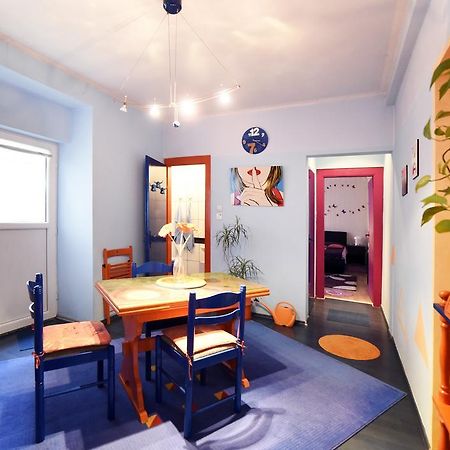 Apartment Orange Purple Blue Ζάγκρεμπ Εξωτερικό φωτογραφία