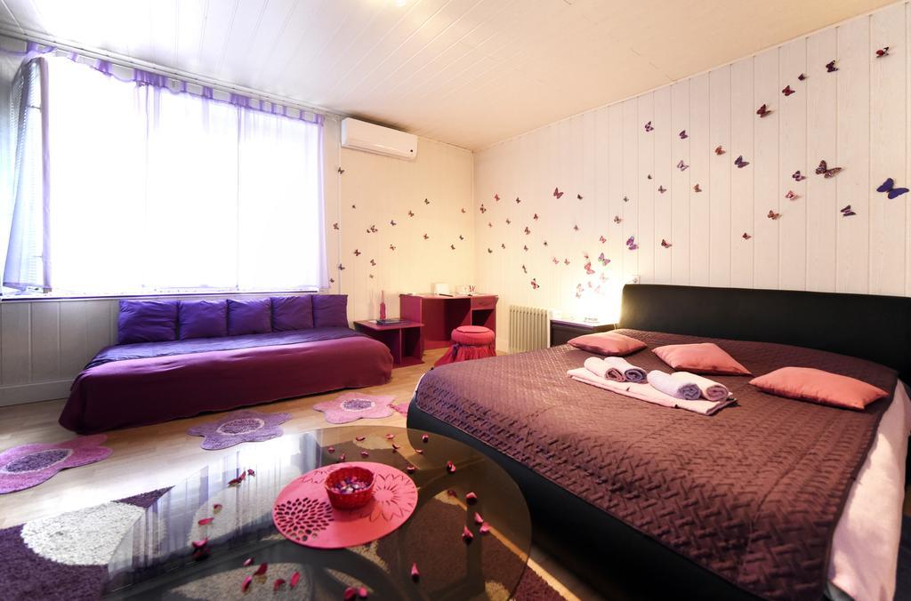 Apartment Orange Purple Blue Ζάγκρεμπ Εξωτερικό φωτογραφία
