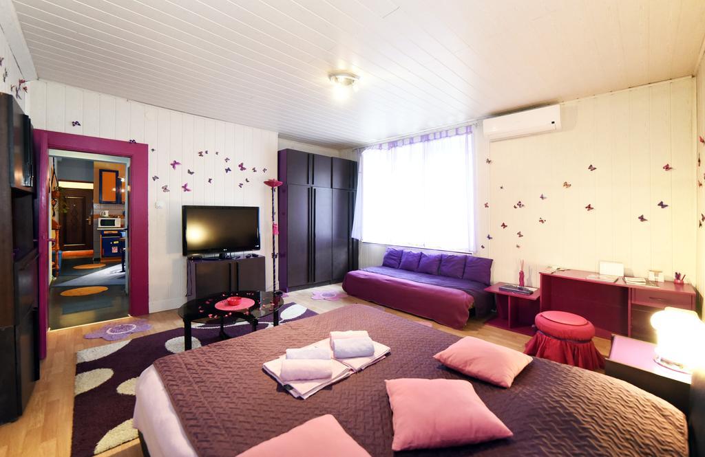 Apartment Orange Purple Blue Ζάγκρεμπ Εξωτερικό φωτογραφία